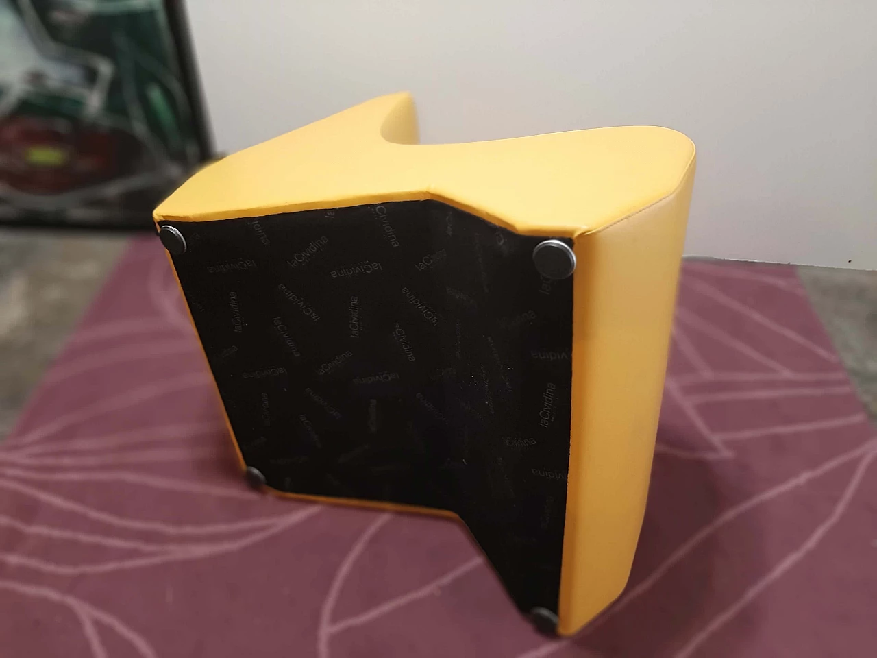 Poltrona Stones in pelle di Fulvio Bulfoni per La Cividina 1469452