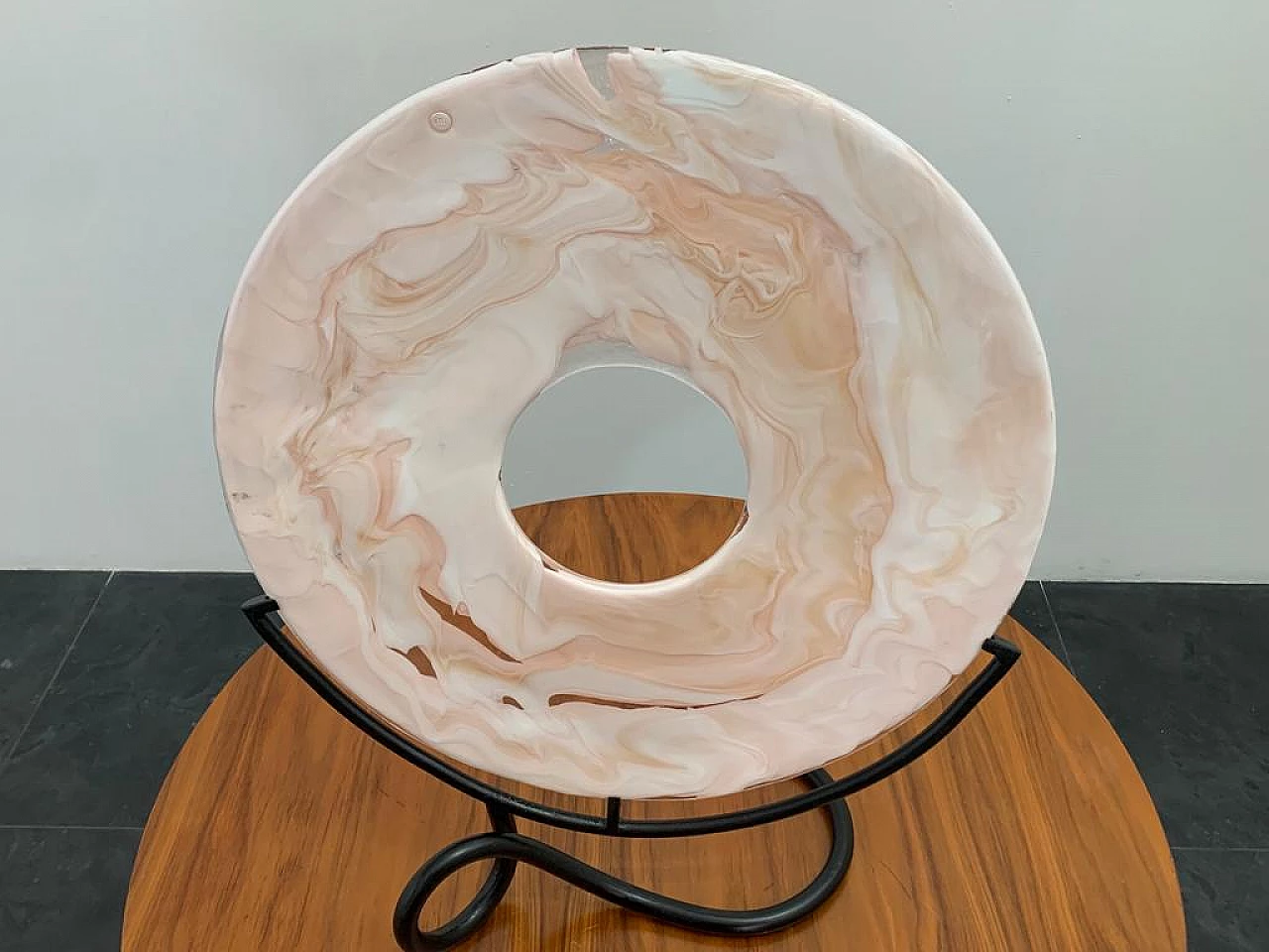 Scultura di La Murrina con base filiforme in ferro battuto, anni '60 1470097