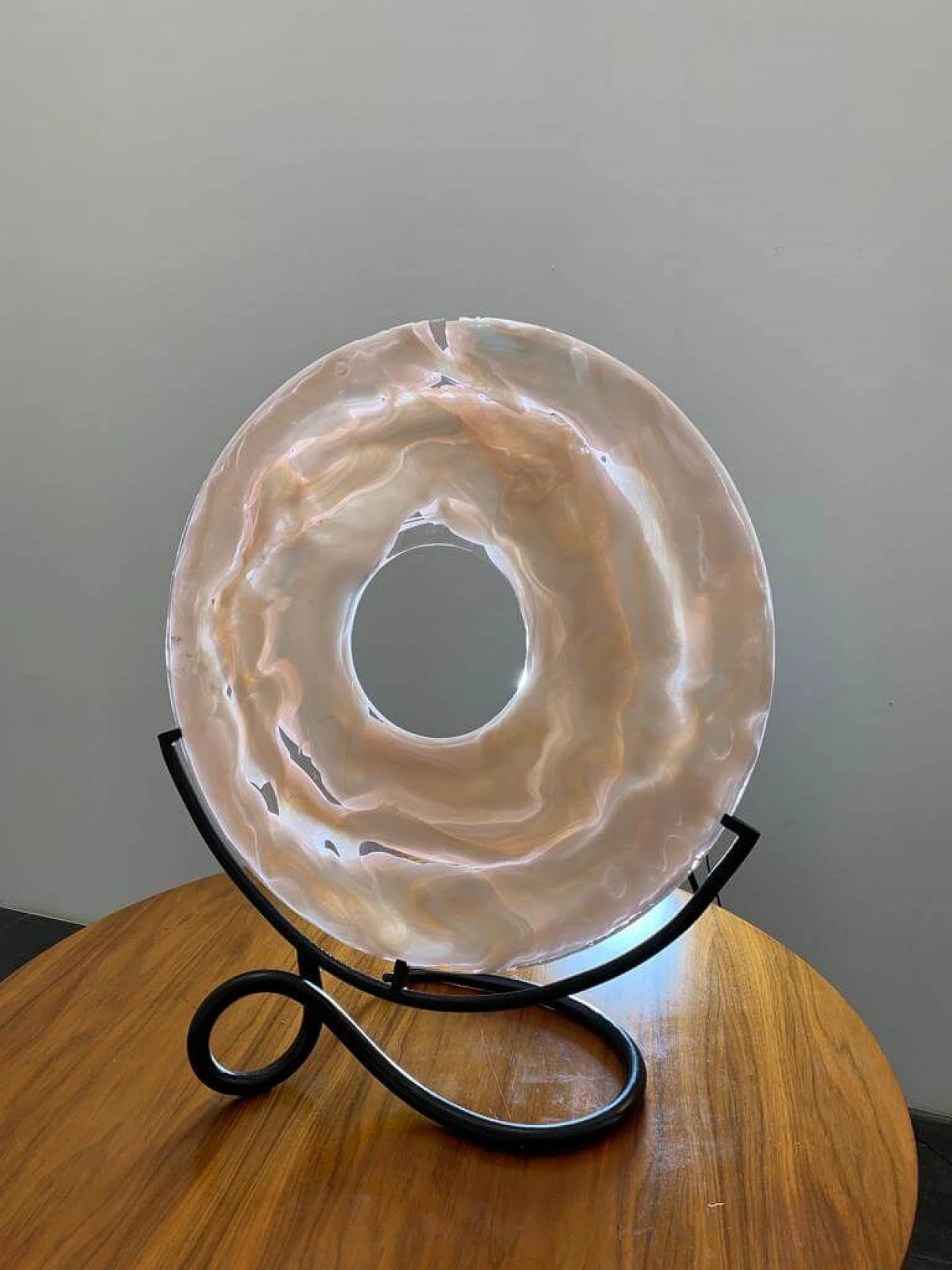 Scultura di La Murrina con base filiforme in ferro battuto, anni '60 1470102