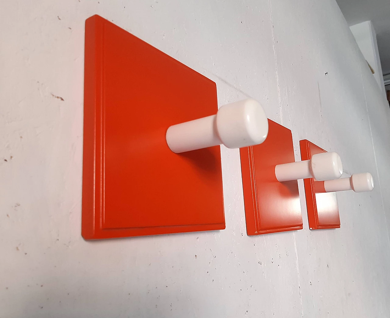 3 Wall-mounted coat hooks, 1970s 1471947