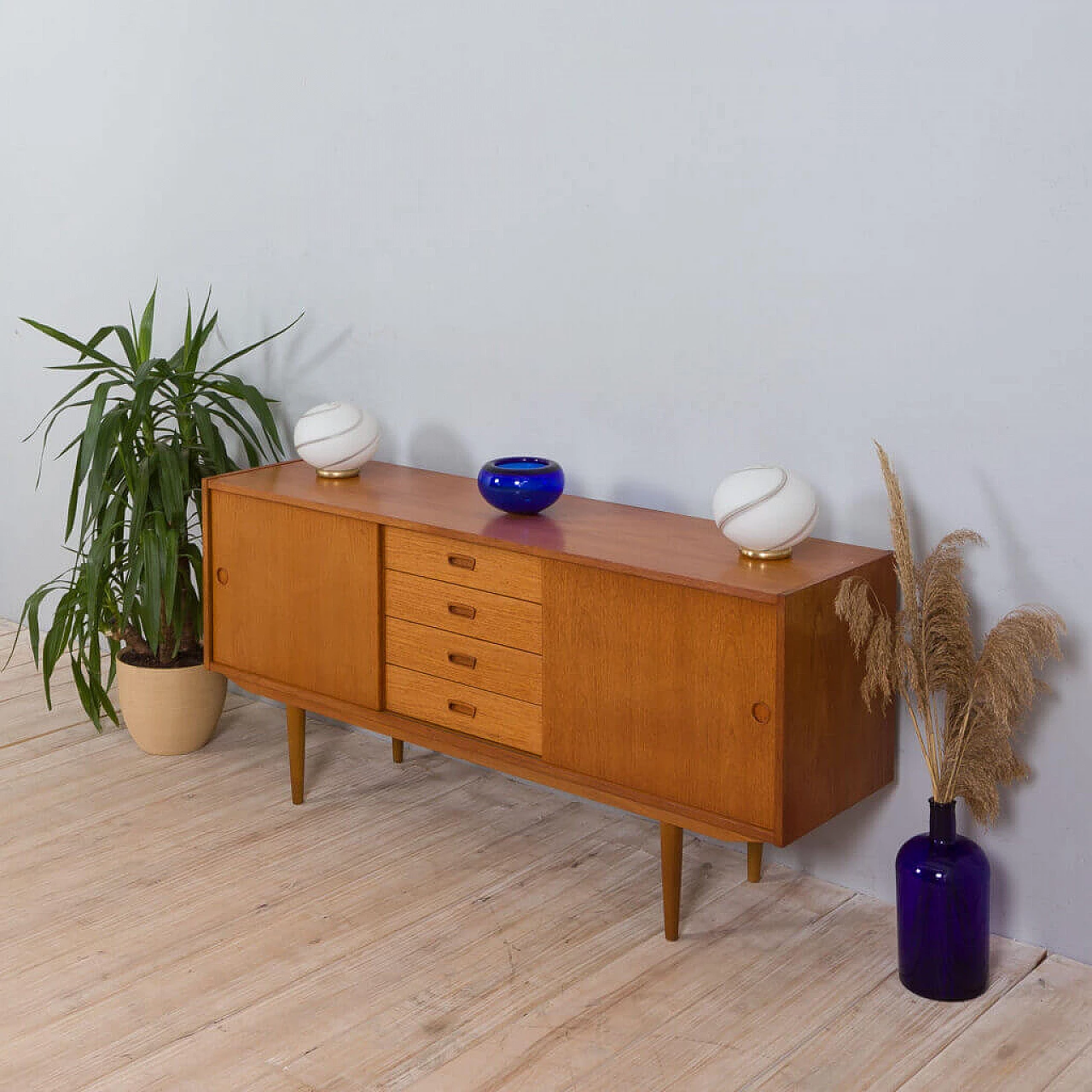 Sideboard with 4 drawers in teak, 1960s 1472342
