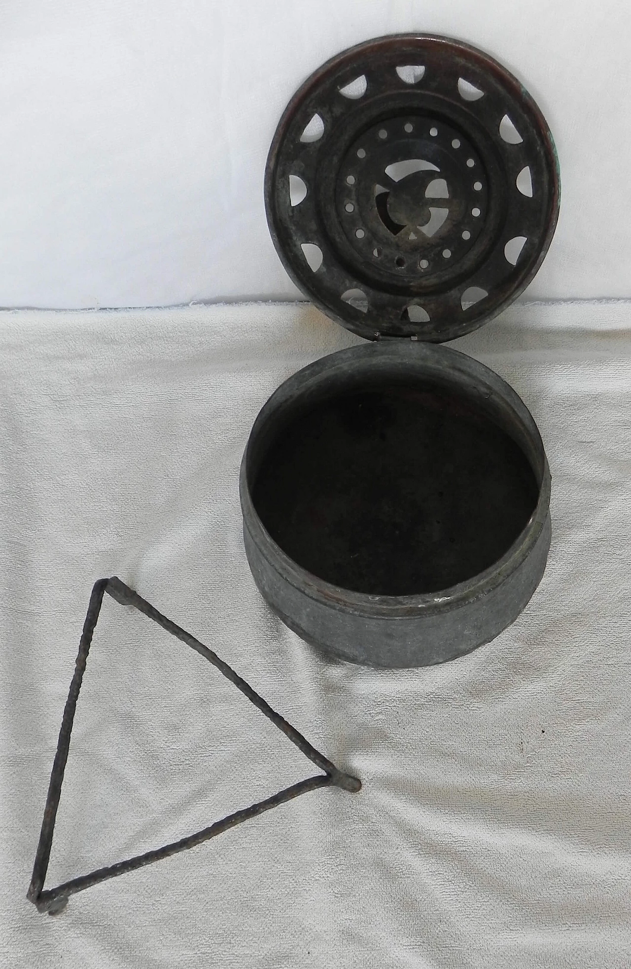 Metal brazier holder, 1950s 1472504