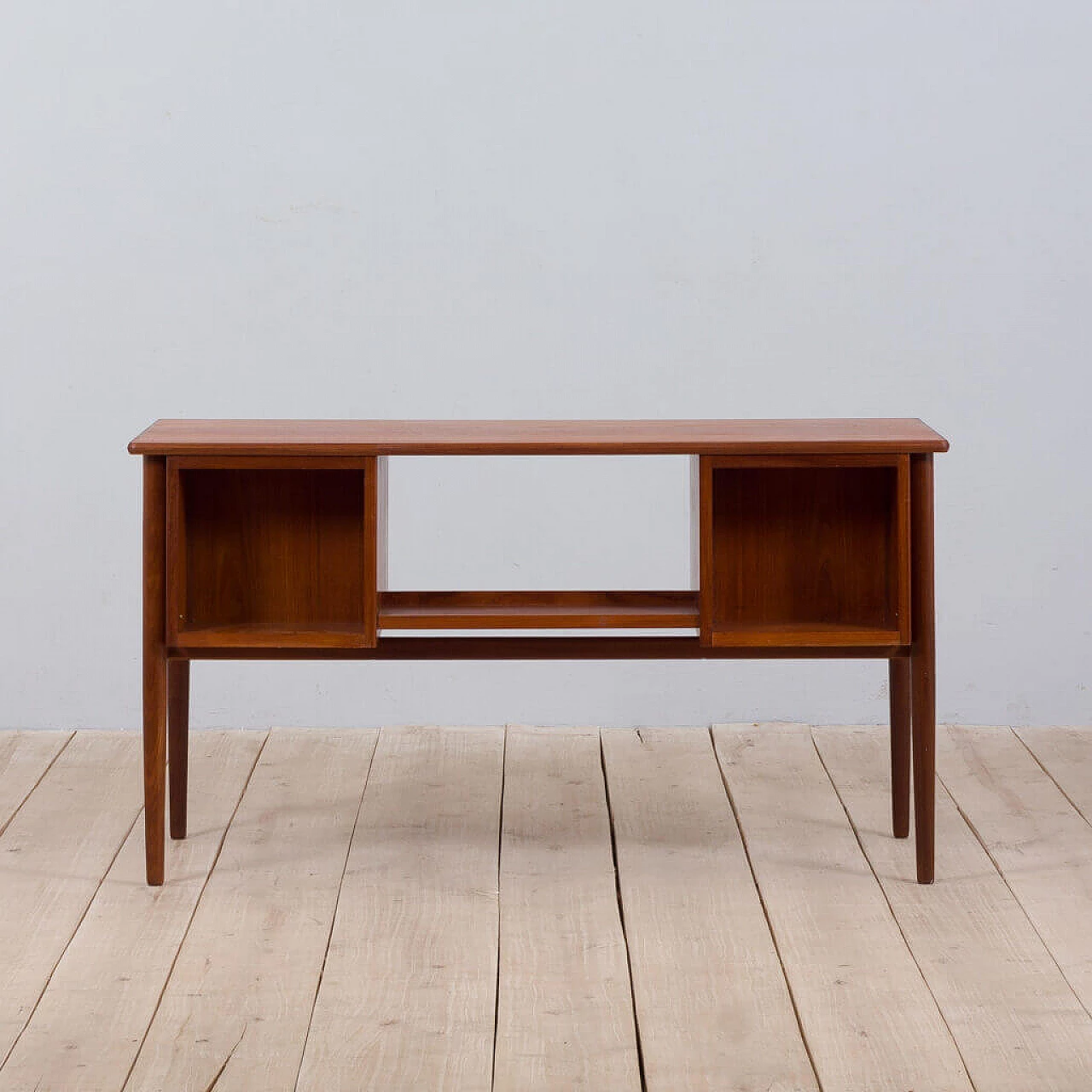Teak desk with 6 drawers, 1960s 1472576
