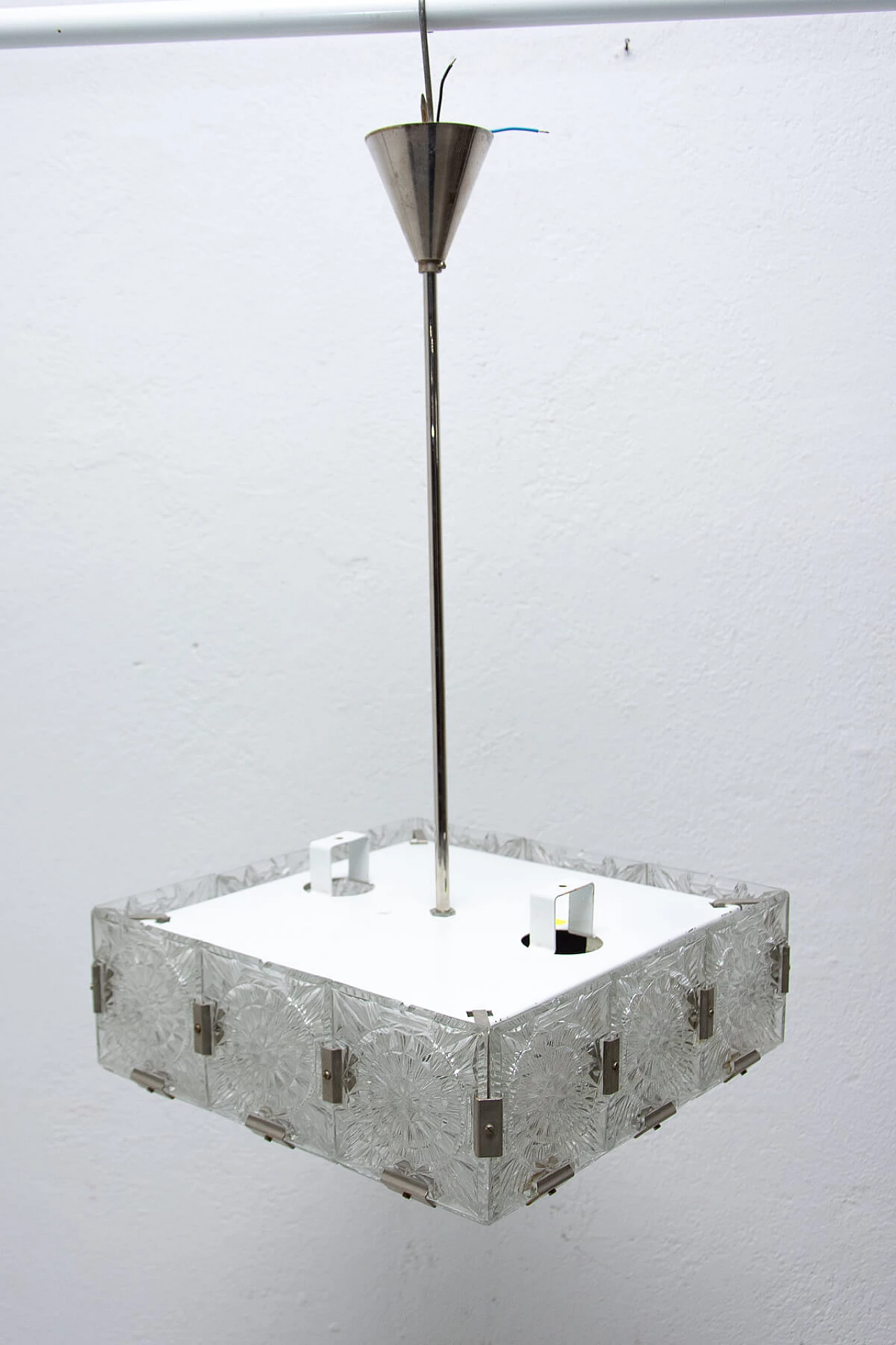 Lampadario in vetro e acciaio cromato di Kamenický Šenov, anni '70 1473629