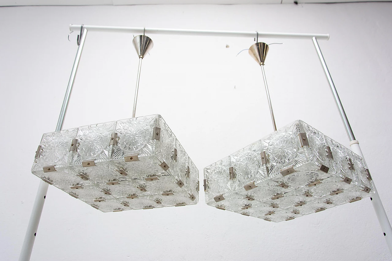 Lampadario in vetro e acciaio cromato di Kamenický Šenov, anni '70 1473640