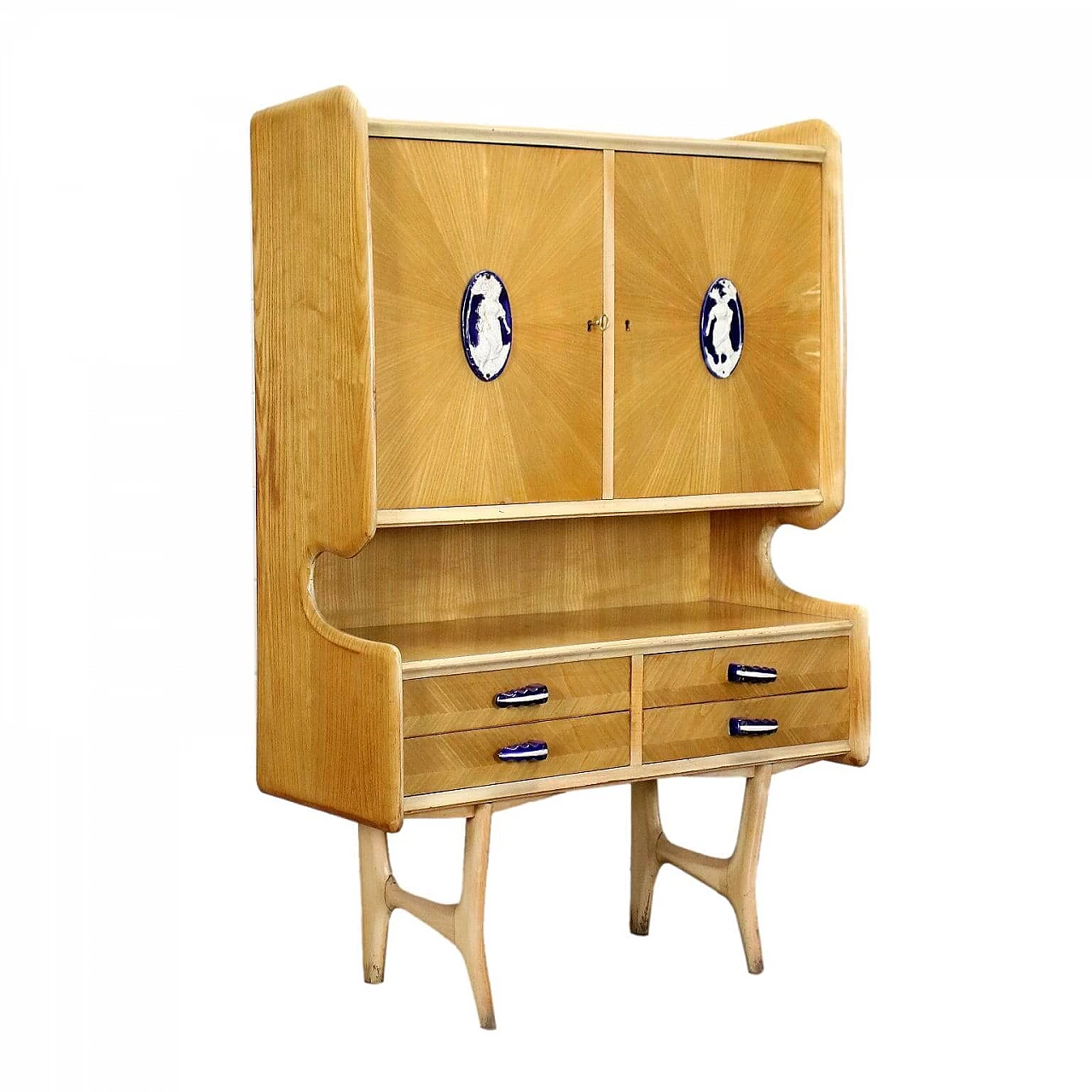 Credenza con medaglioni e maniglie decorative in ceramica, anni '50 1475053