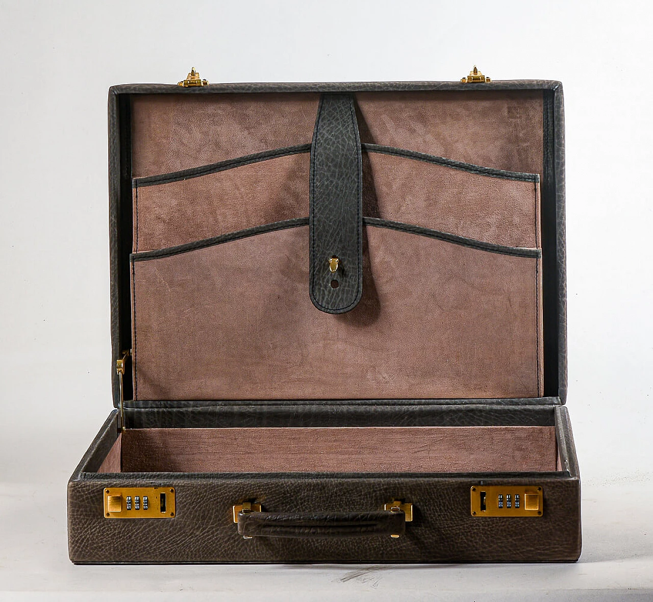 Briefcase in leather and brass, 2000 1475749