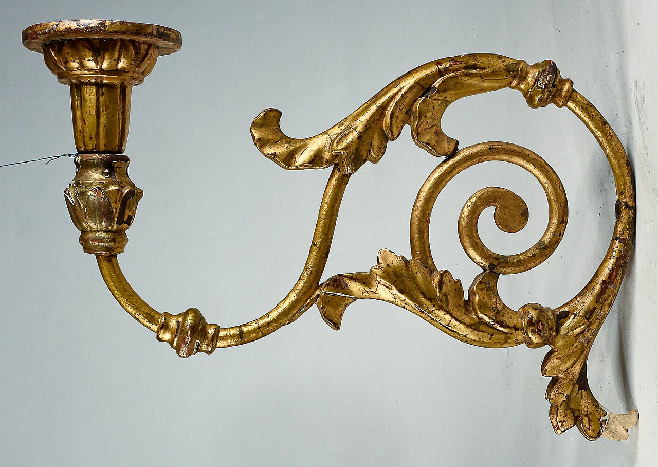 Pair of Louis XV wall candelabra in wrought iron and gold leaf gilded wood, 18th century 1475762