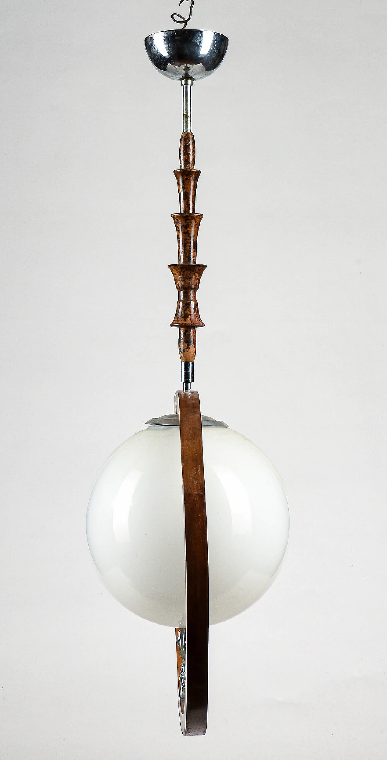 Art Deco chandelier in walnut, briarwood and opaline glass with metal statuette, 20s 1475805