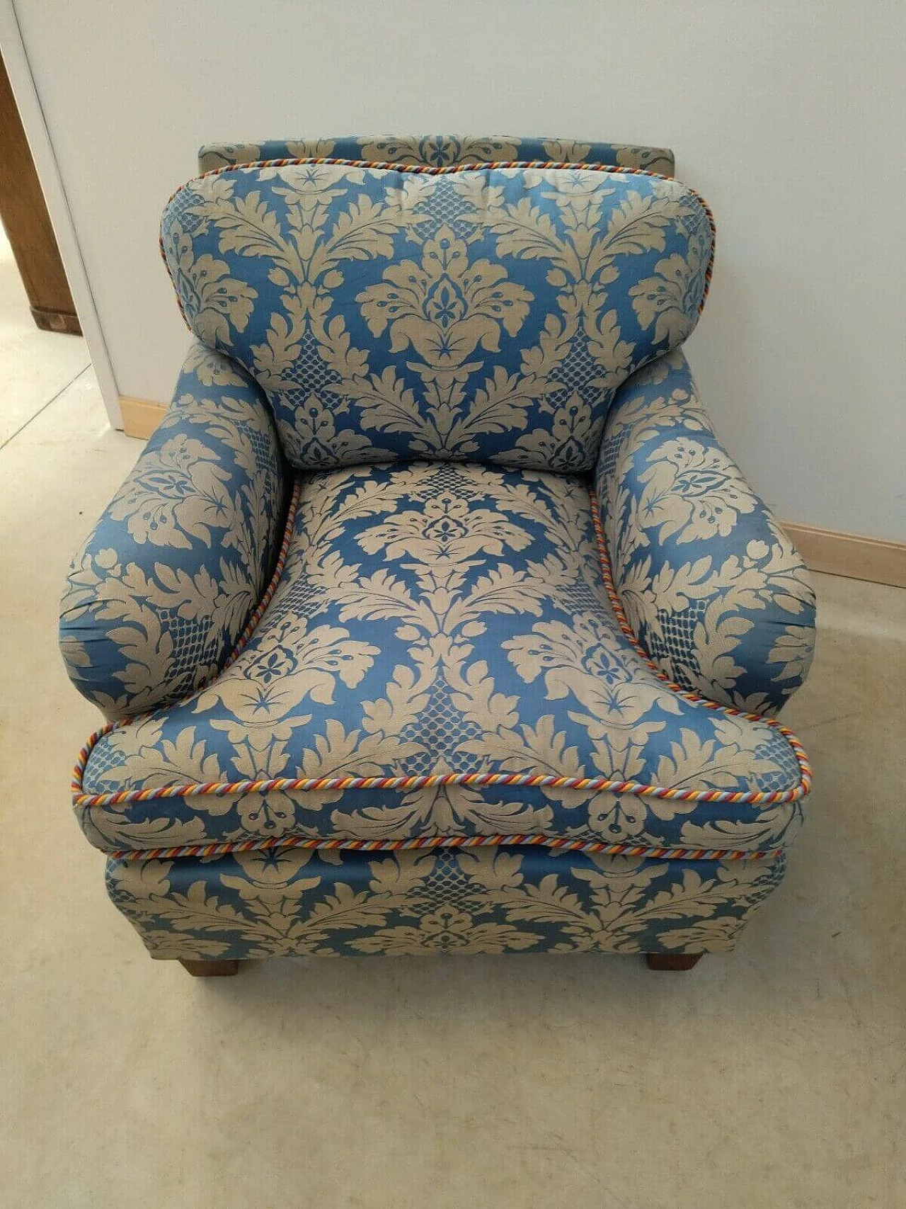 Pair of armchairs in damask fabric and wood, 40s 1477009