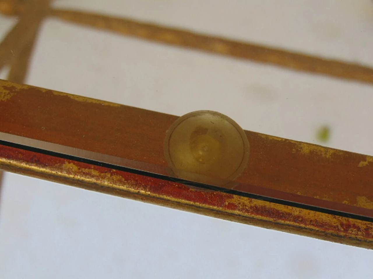 Tavolino da caffè in ferro battuto con piano in vetro, anni '40 1477997