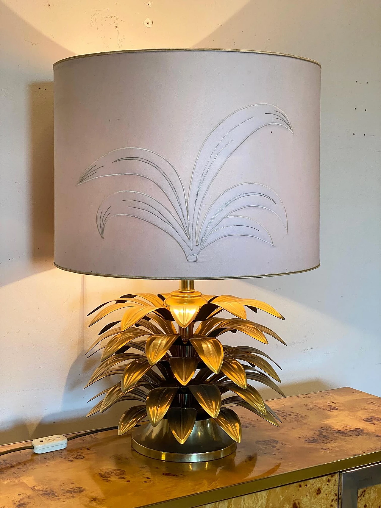 Brass palm-shaped table lamp, 1970s 1479436