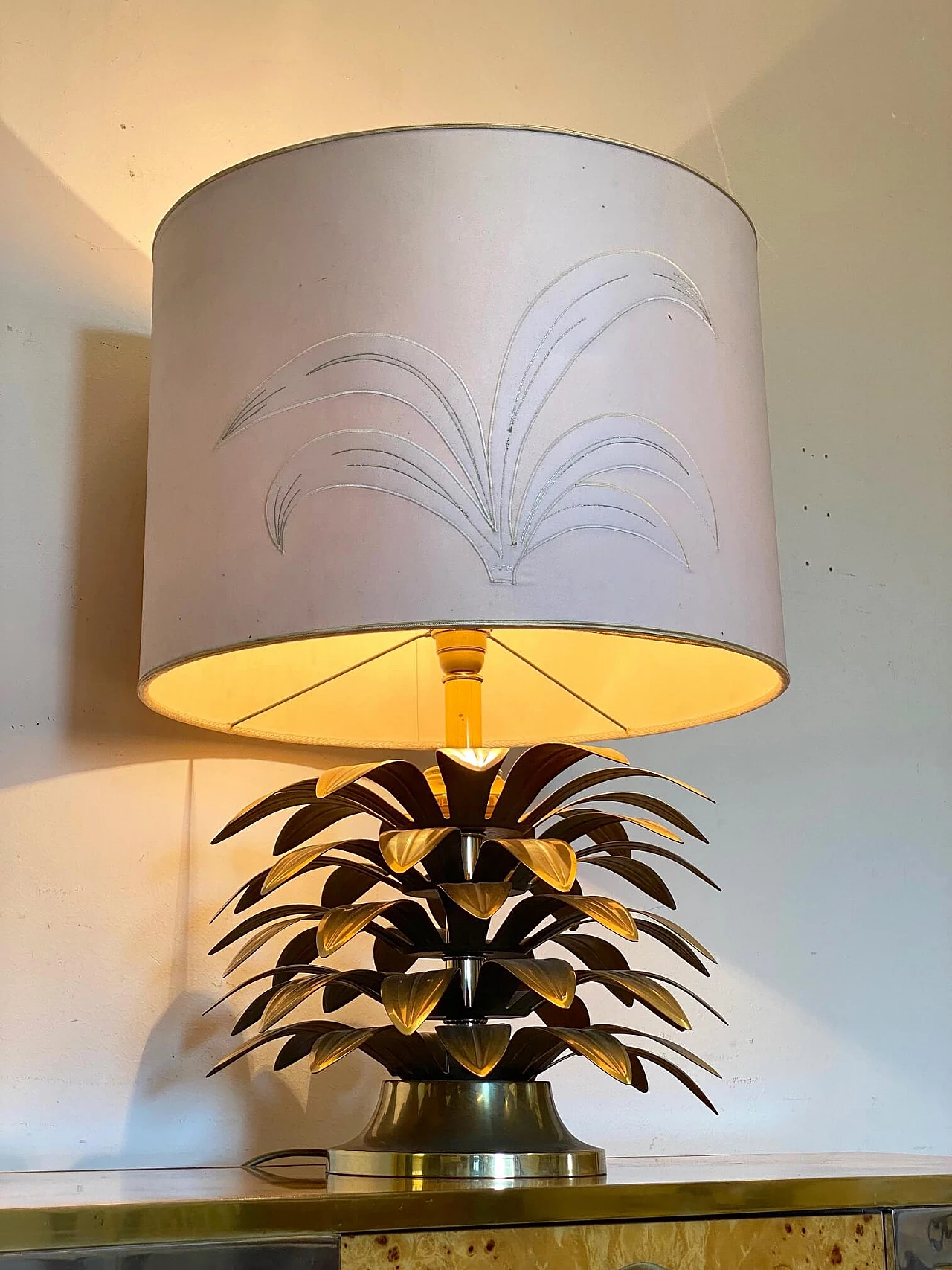 Brass palm-shaped table lamp, 1970s 1479440