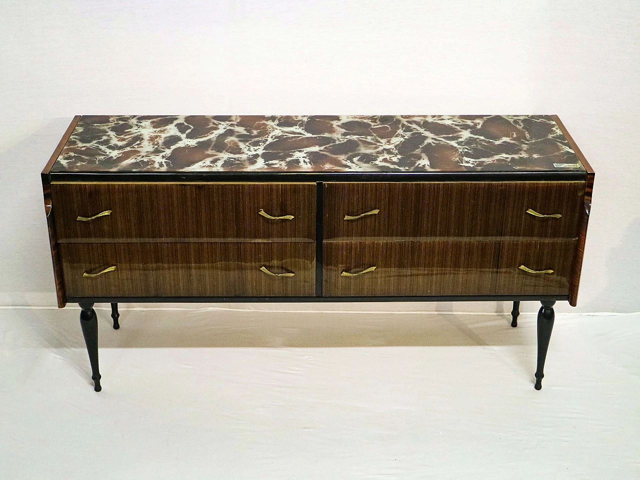 Dresser with Cristalmurano marble-effect glass top, 1950s 1479618