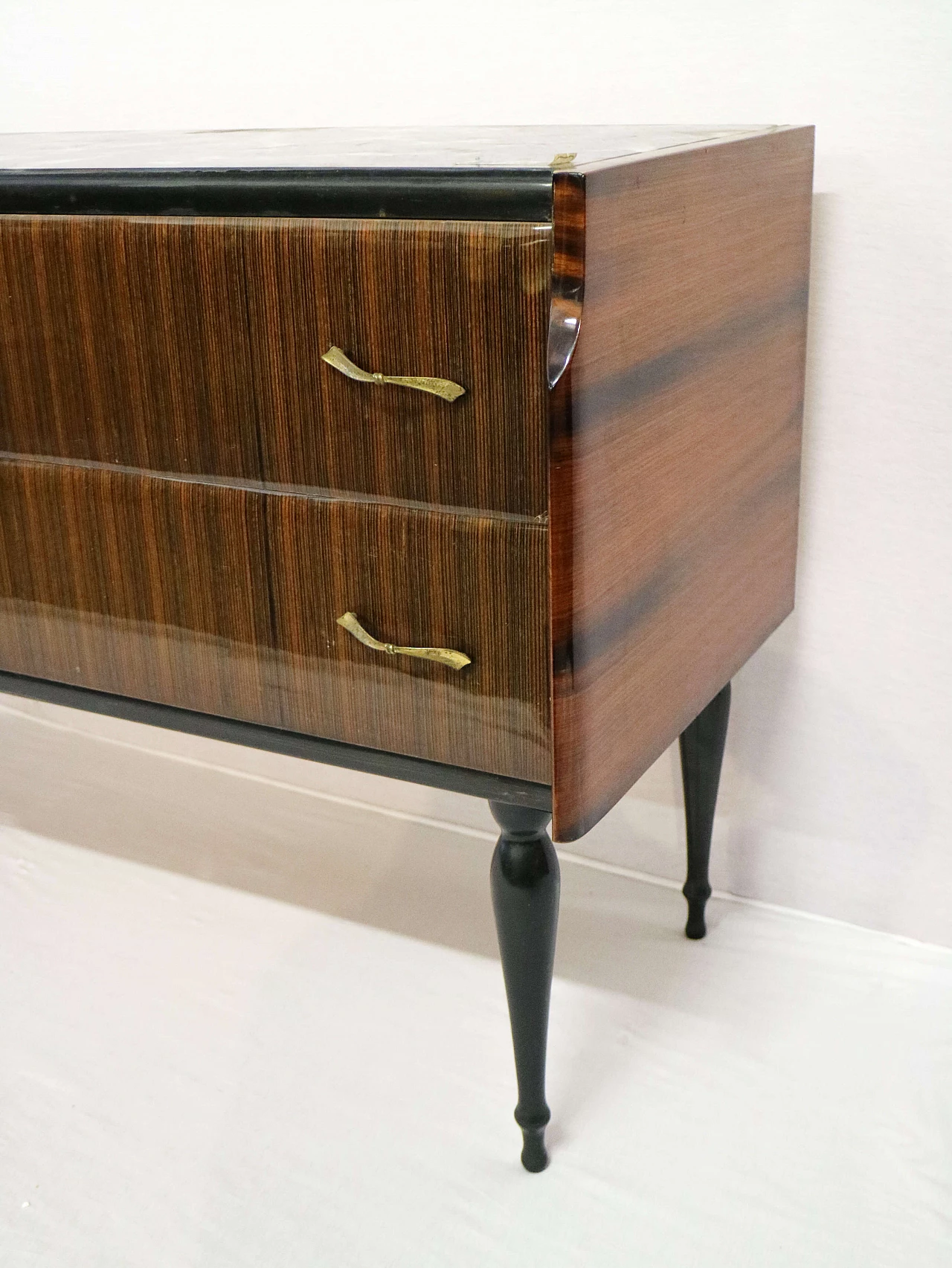 Dresser with Cristalmurano marble-effect glass top, 1950s 1479623