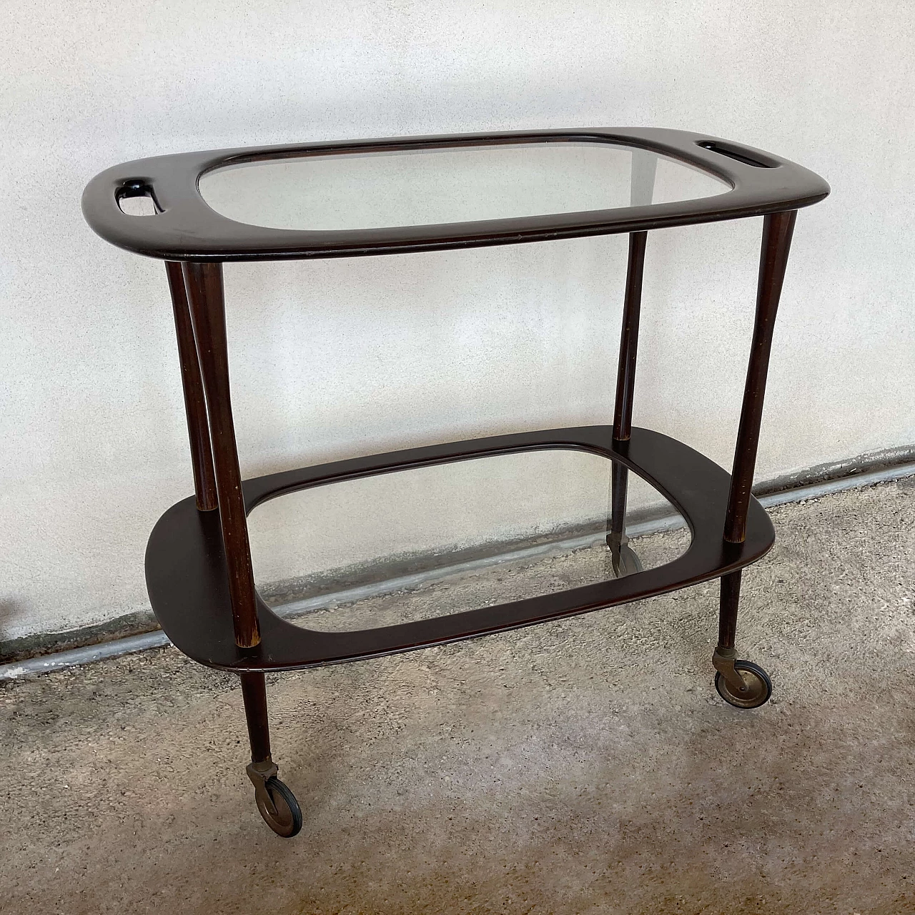 Rosewood trolley with glass shelves, 1950s 1479626