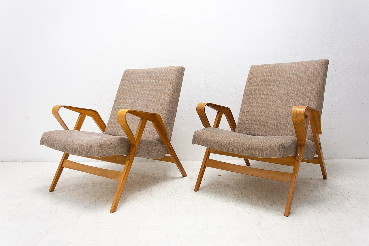 Pair of bentwood armchairs by František Jirák for Tatra nábytok, 1960s 1479637