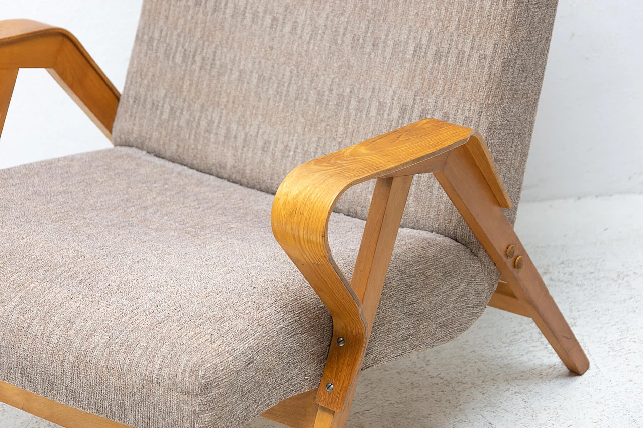 Pair of bentwood armchairs by František Jirák for Tatra nábytok, 1960s 1479649