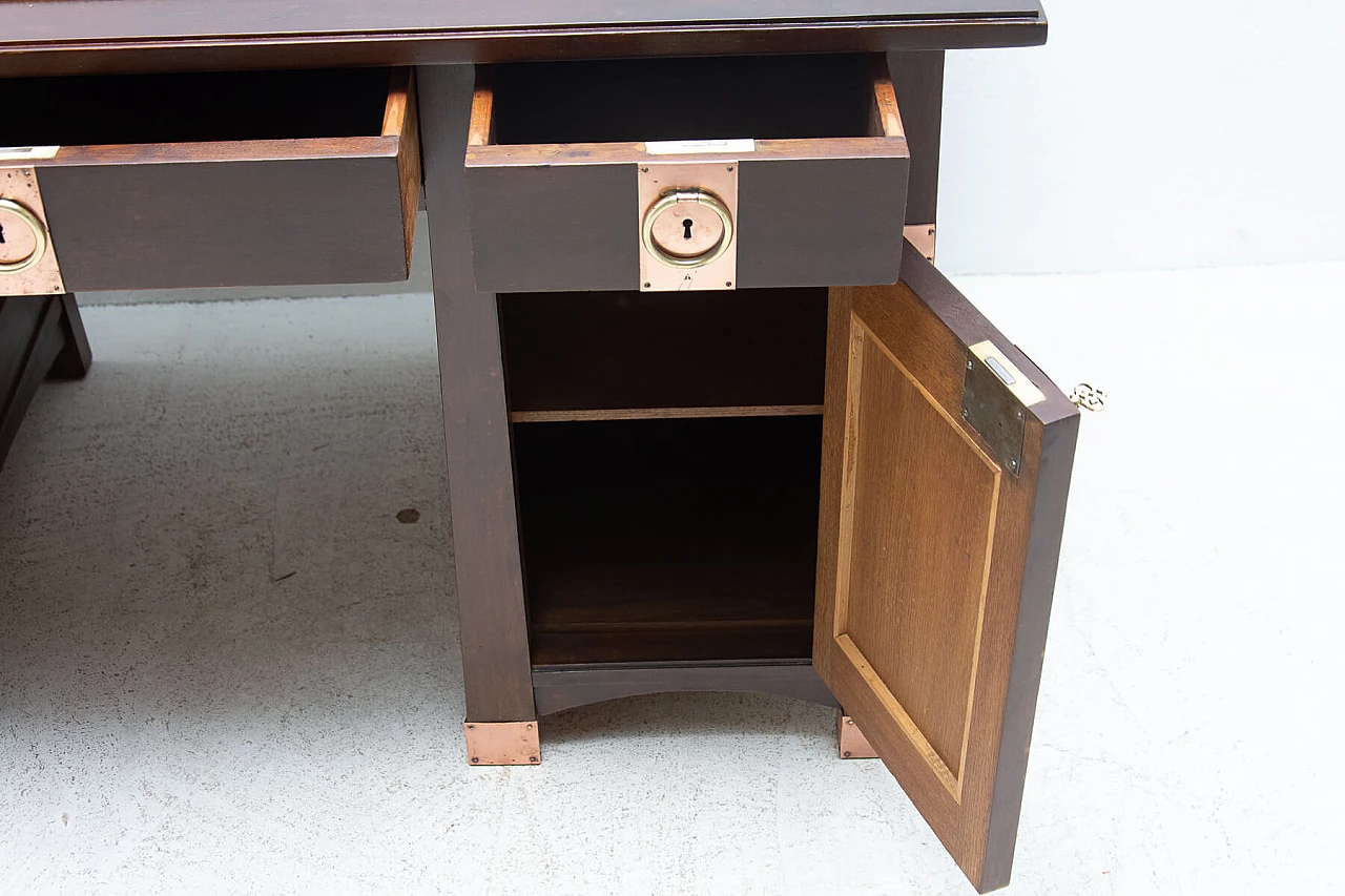 Viennese Secession oak writing desk, 20th century 1480290