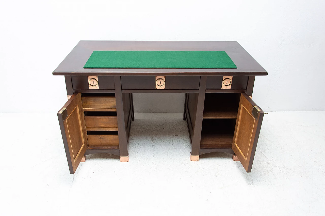 Viennese Secession oak writing desk, 20th century 1480295