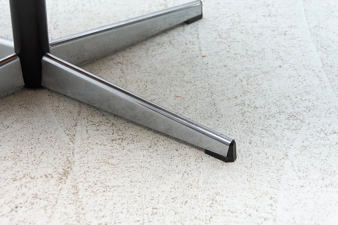 Tavolino girevole per TV in mogano, anni '70 1480364