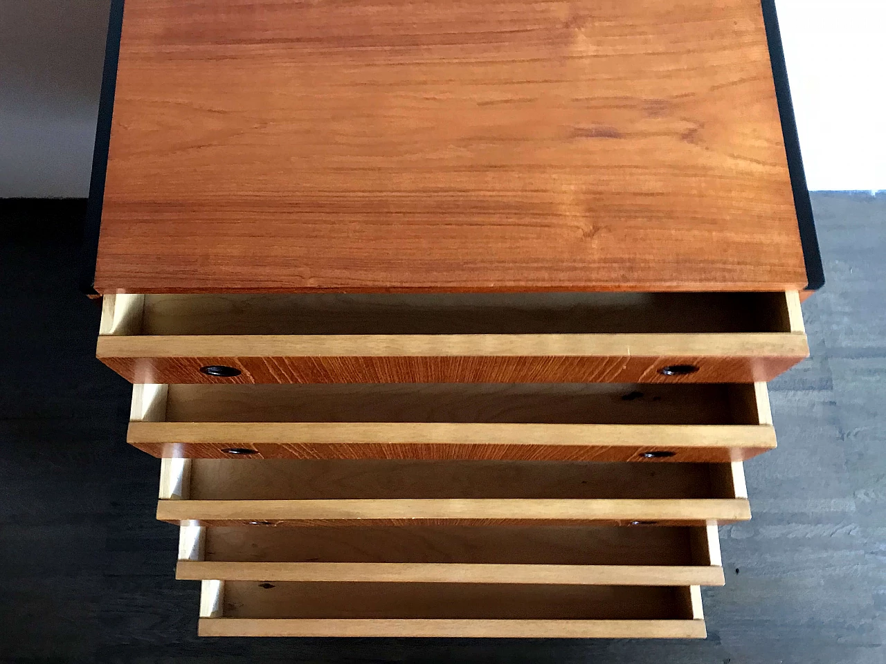 Cassettiera di Aksel Kjersgaard in teak, anni '60 1480697