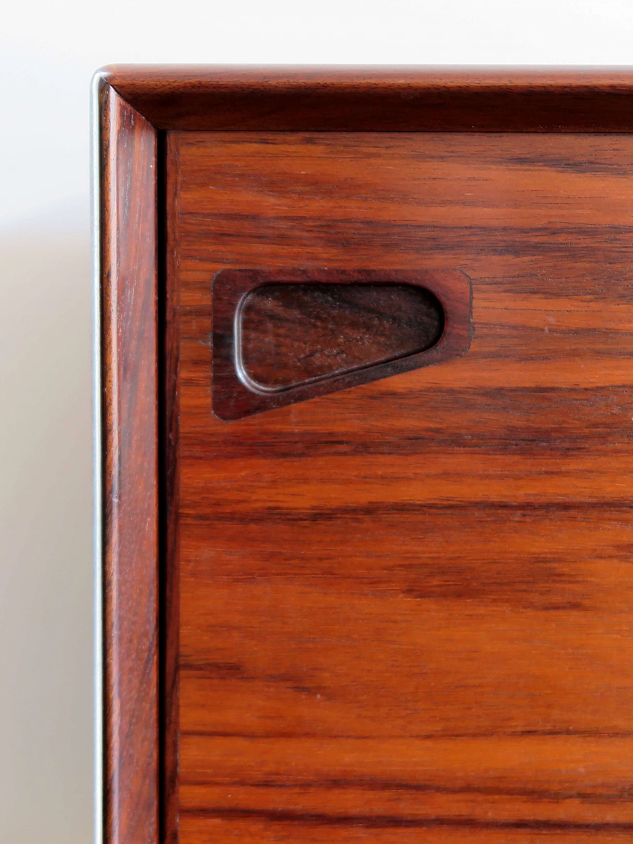 Credenza in legno scuro di Egon Kristensen, anni '50 1480732