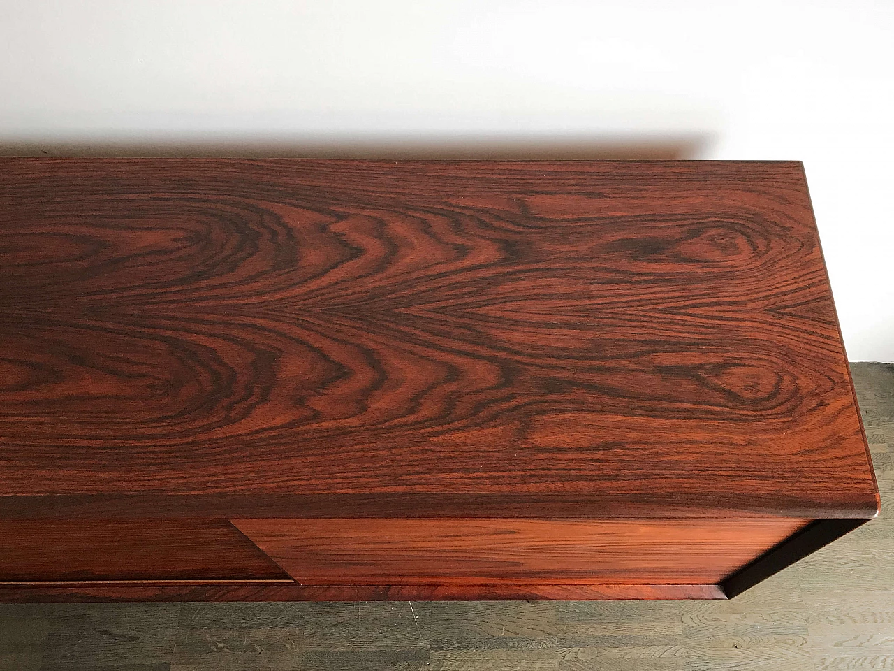 Credenza in legno scuro di Egon Kristensen, anni '50 1480737