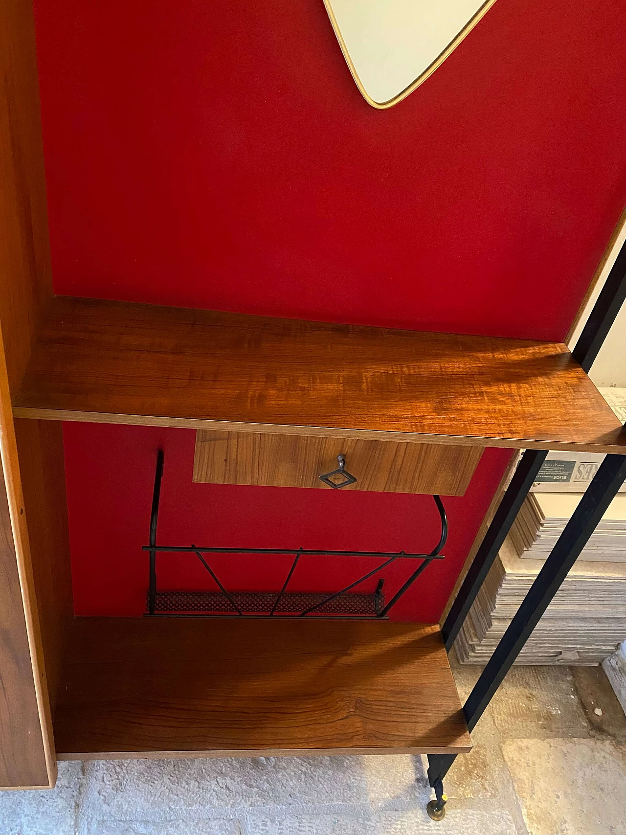 Appendiabiti con pannello scorrevole con stampa originale, anni '60 2