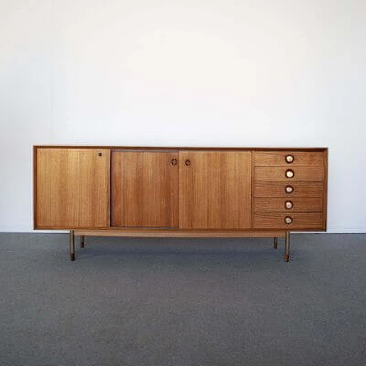 Credenza in noce nello stile di George Nelson, anni '60 1481391