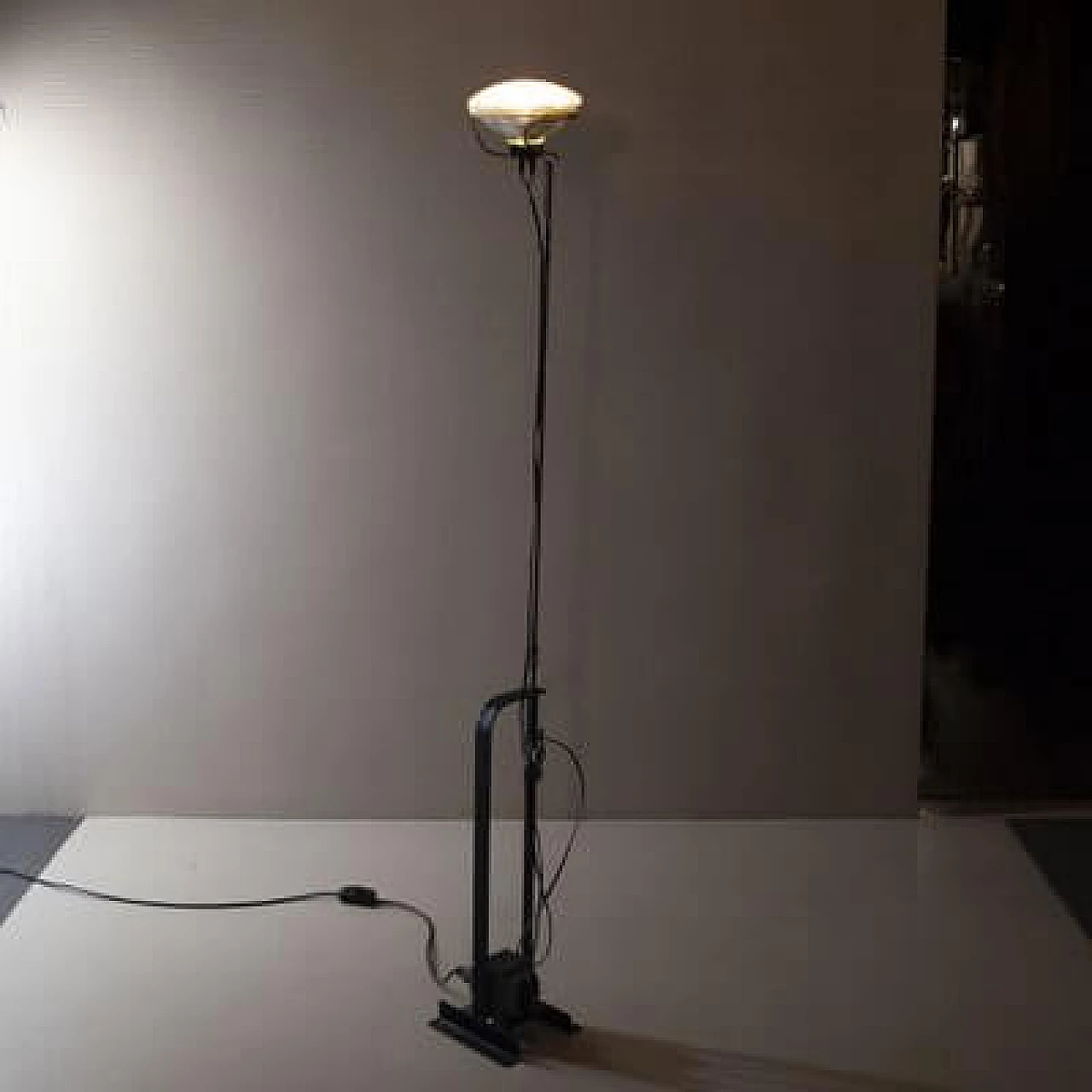 Lampada da terra Toio di Achille Castiglione per Flos, 1962 1481402