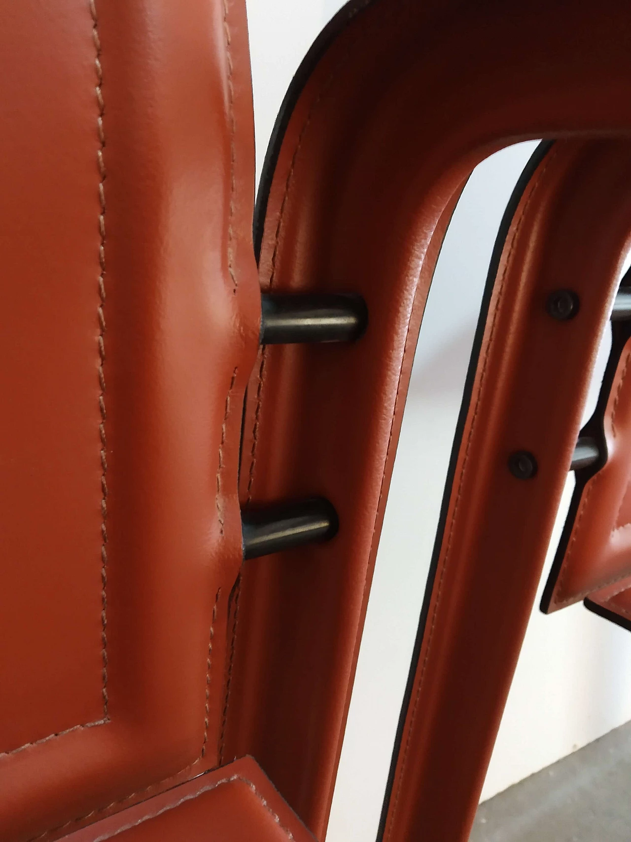 Coppia di sedie Golfo dei Poeti di Toussaint & Angeloni produzione Matteo Grassi, anni '80 38