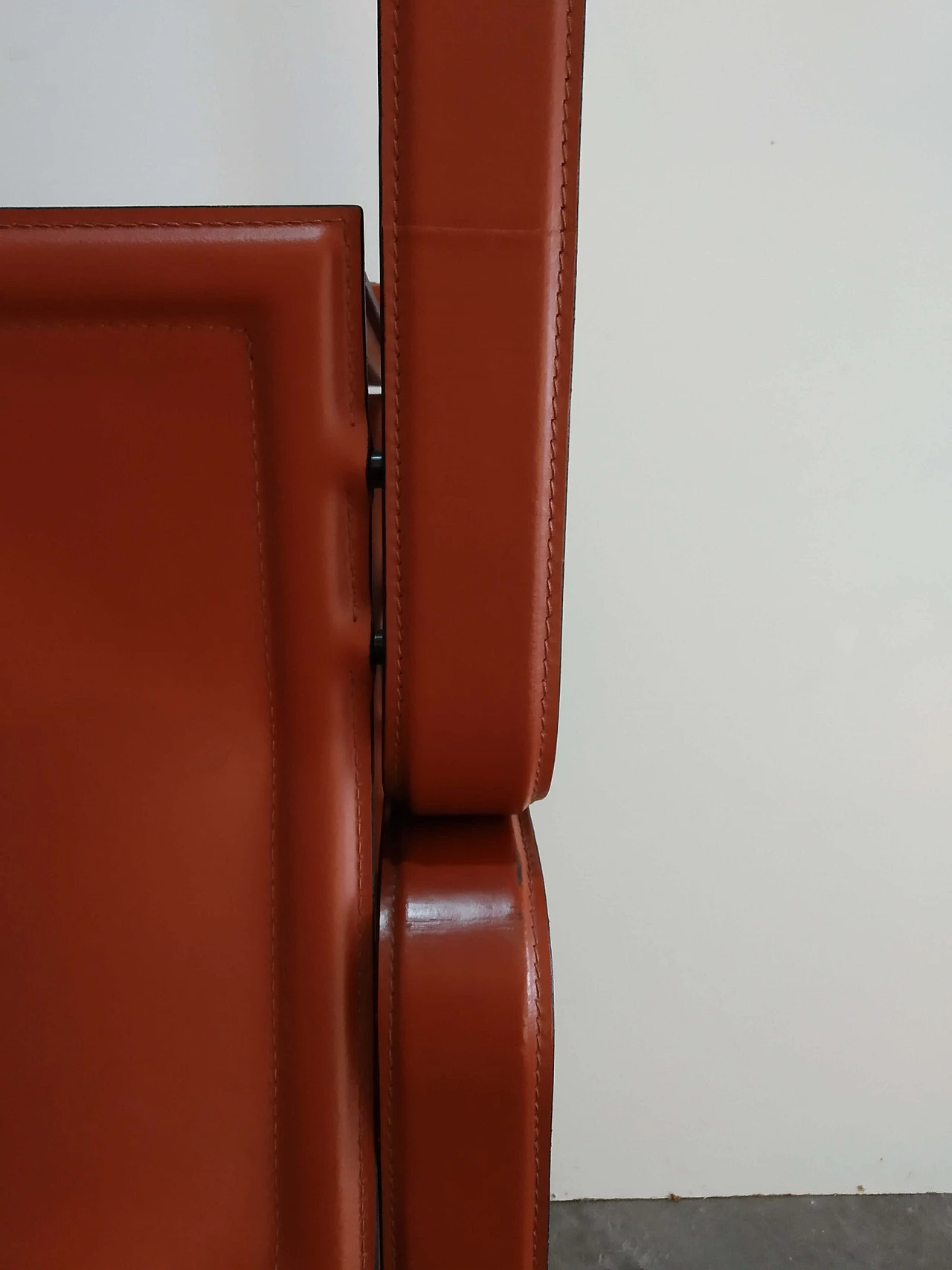 Coppia di sedie Golfo dei Poeti di Toussaint & Angeloni produzione Matteo Grassi, anni '80 89