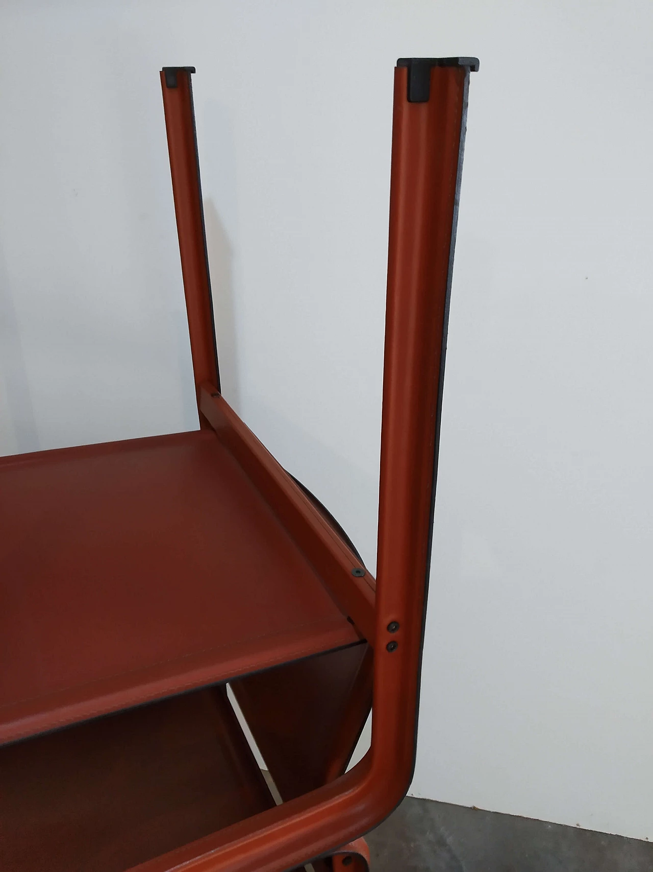 Coppia di sedie Golfo dei Poeti di Toussaint & Angeloni produzione Matteo Grassi, anni '80 96