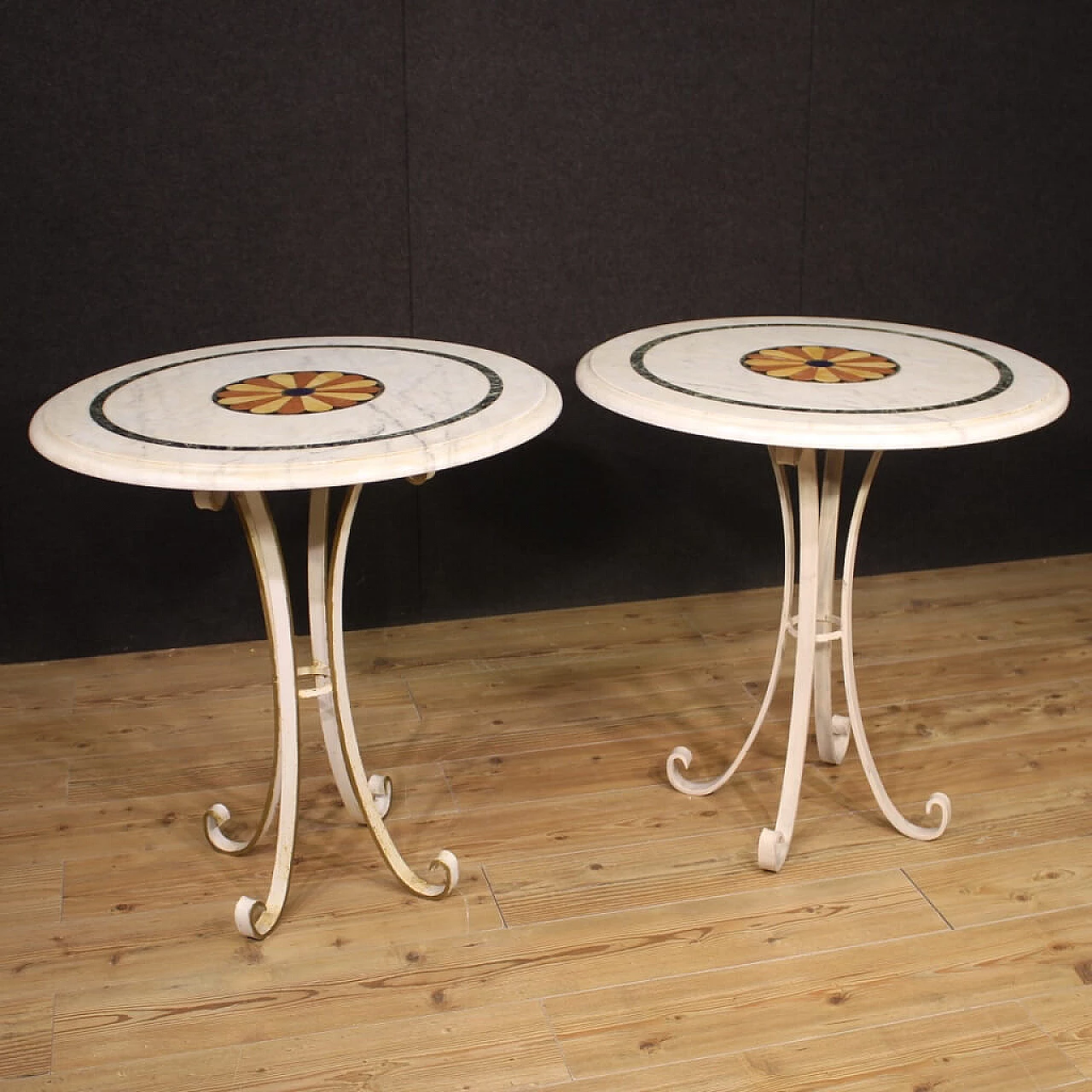 Tavolino in ferro con piano in marmo intarsiato, anni '60 3