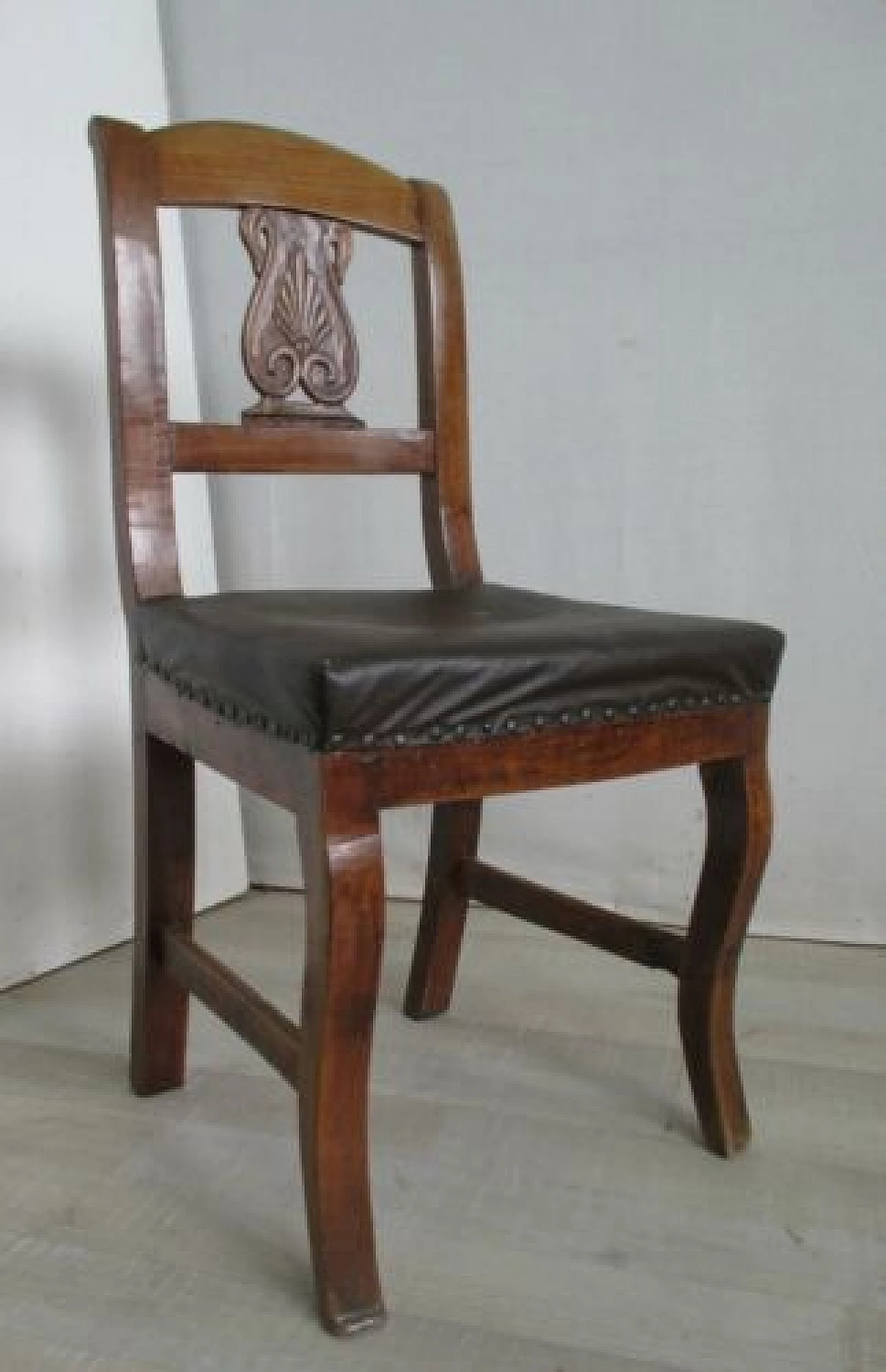 Sedia Carlo X in noce massello, '800 9
