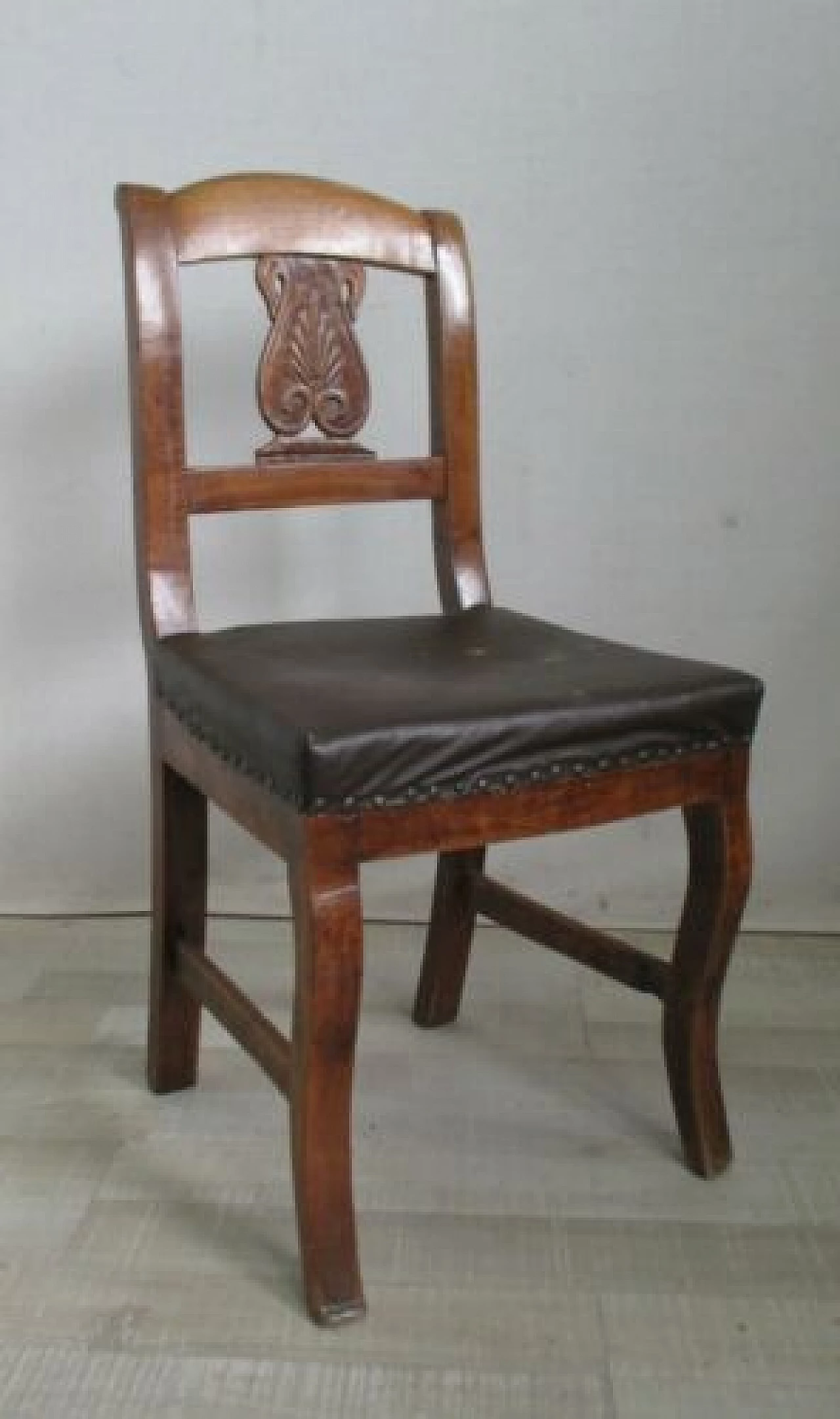 Sedia Carlo X in noce massello, '800 11