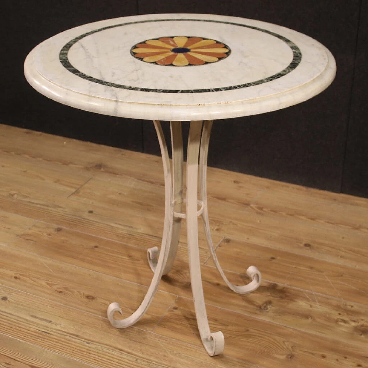 Iron coffee table with inlaid marble top, 20th century 9