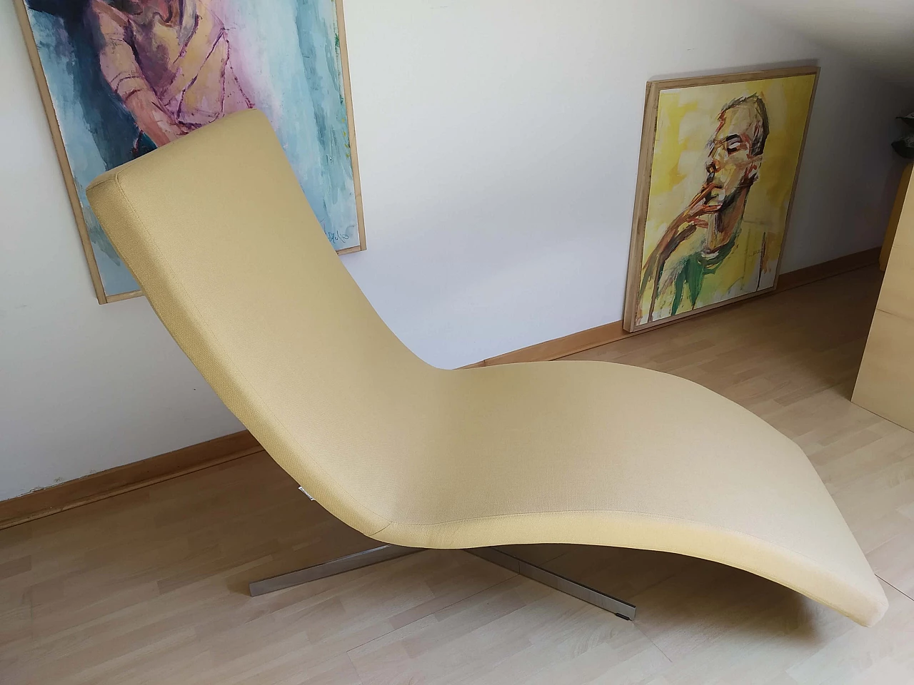 Poltrona Joy in tessuto senape Chateau D'Ax 2