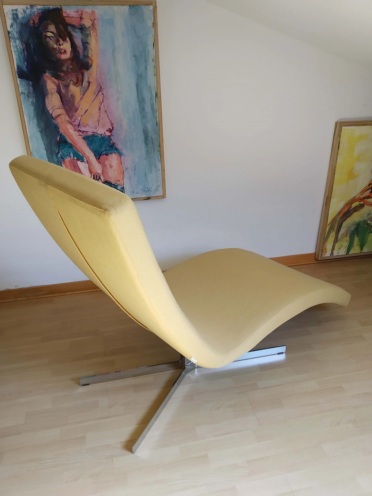 Poltrona Joy in tessuto senape Chateau D'Ax 8