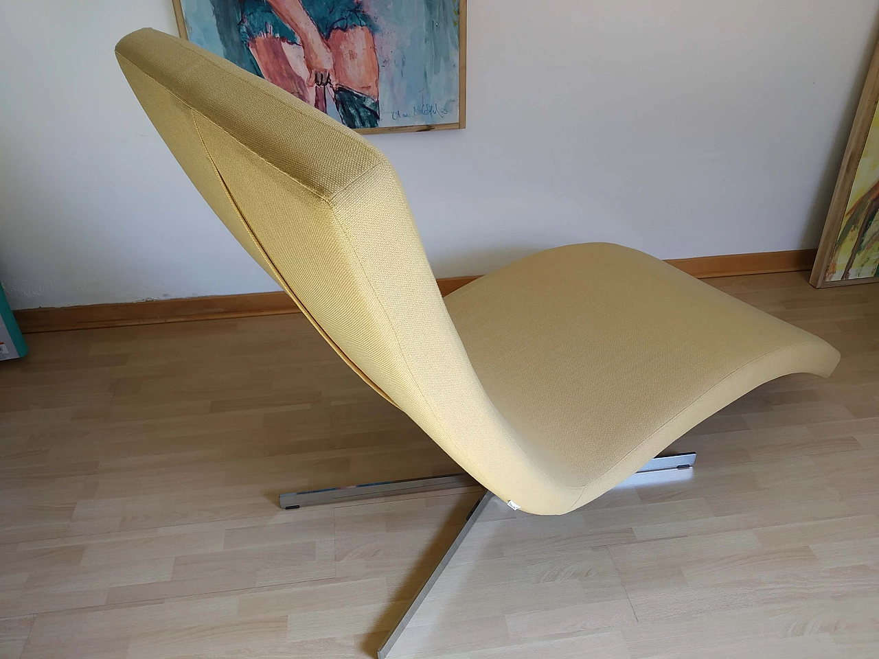 Poltrona Joy in tessuto senape Chateau D'Ax 9