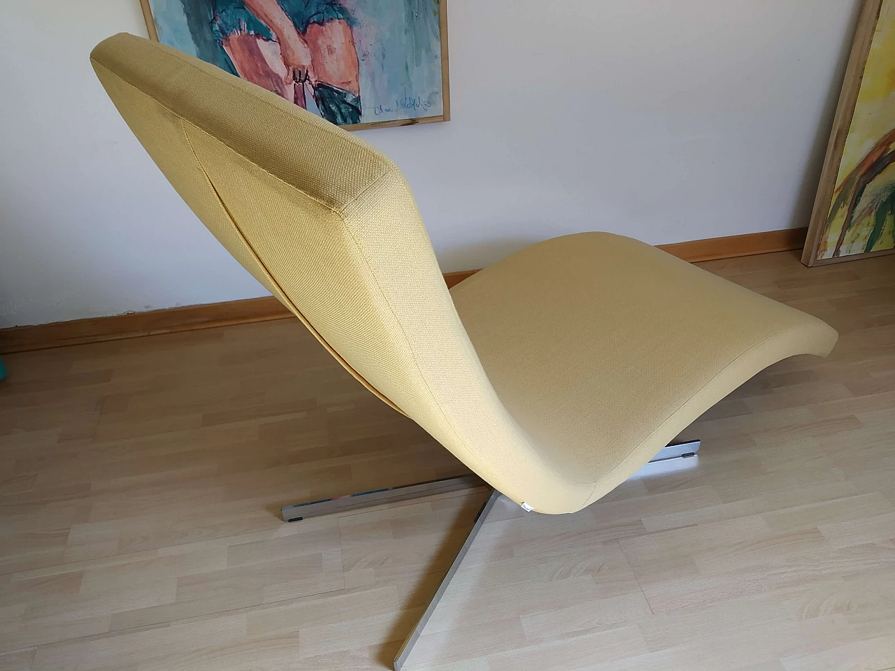 Poltrona Joy in tessuto senape Chateau D'Ax 10