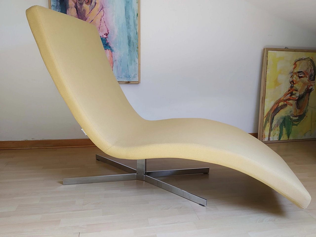 Poltrona Joy in tessuto senape Chateau D'Ax 24