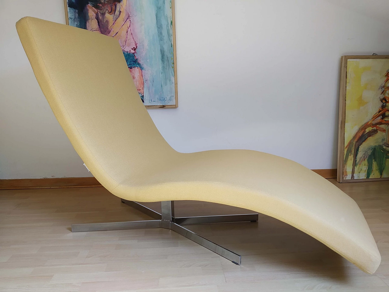 Poltrona Joy in tessuto senape Chateau D'Ax 27