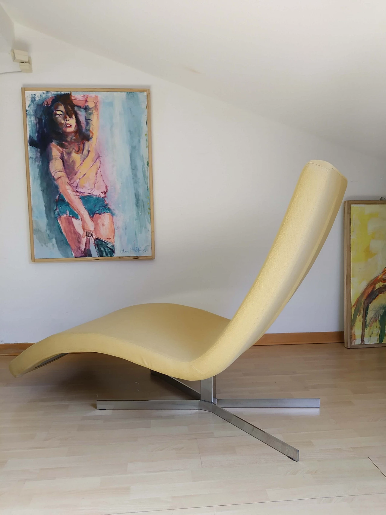 Poltrona Joy in tessuto senape Chateau D'Ax 37