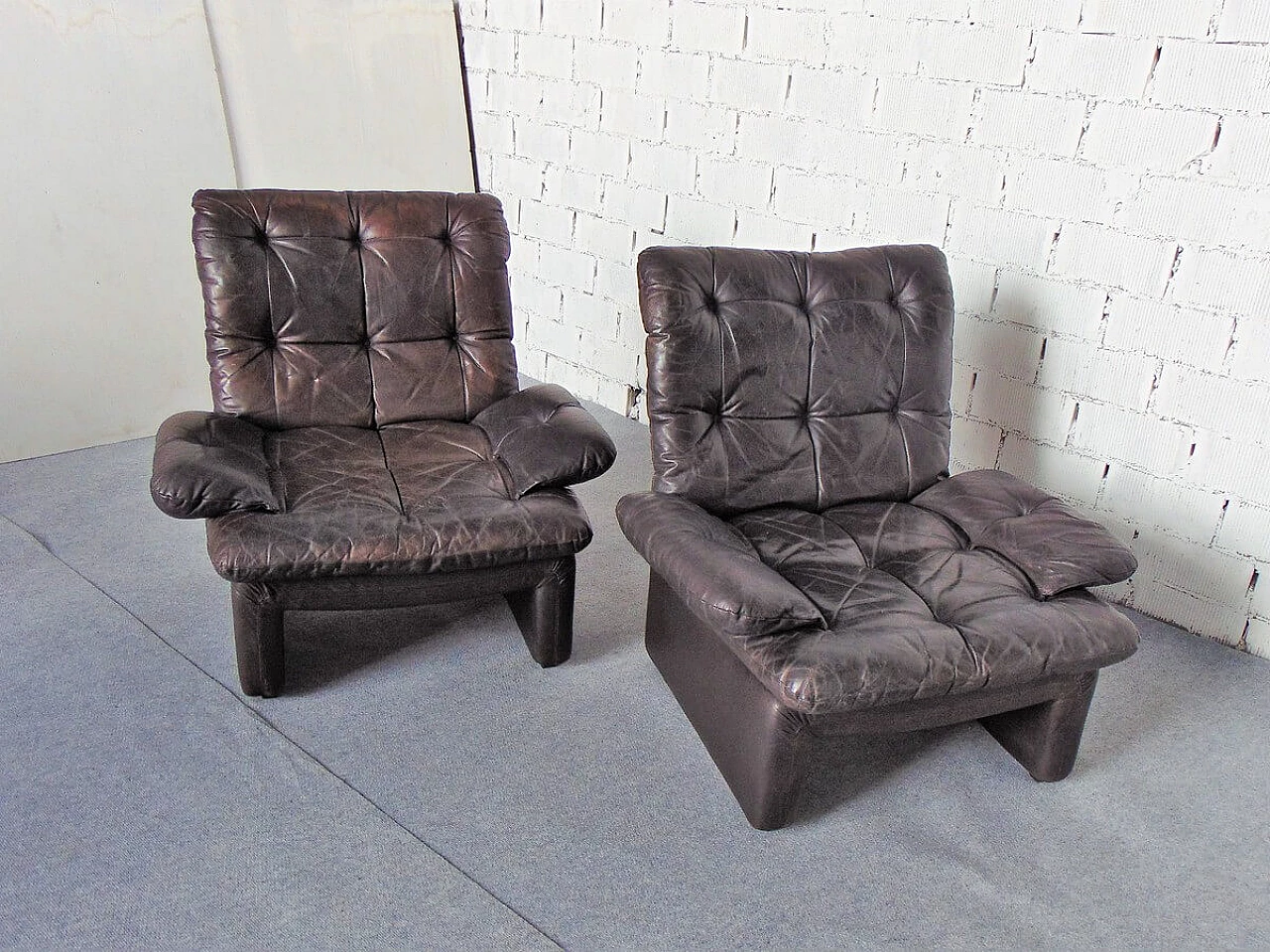Pair of leather armchairs, 1970s 4