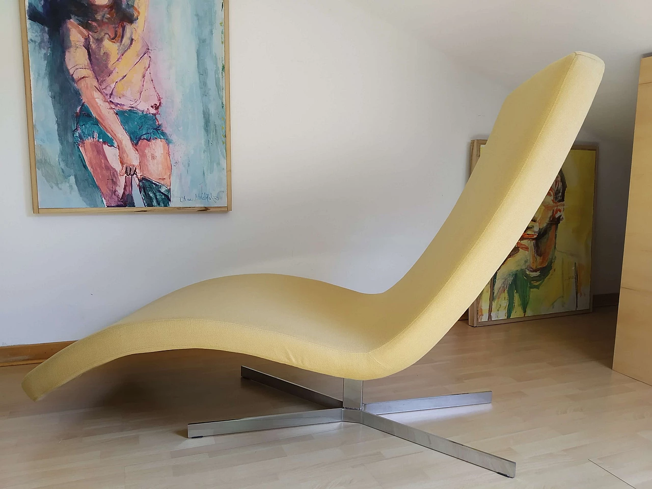 Poltrona Joy in tessuto senape Chateau D'Ax 39