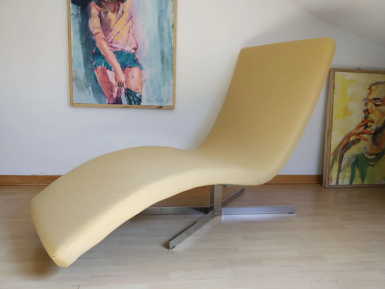 Poltrona Joy in tessuto senape Chateau D'Ax 51