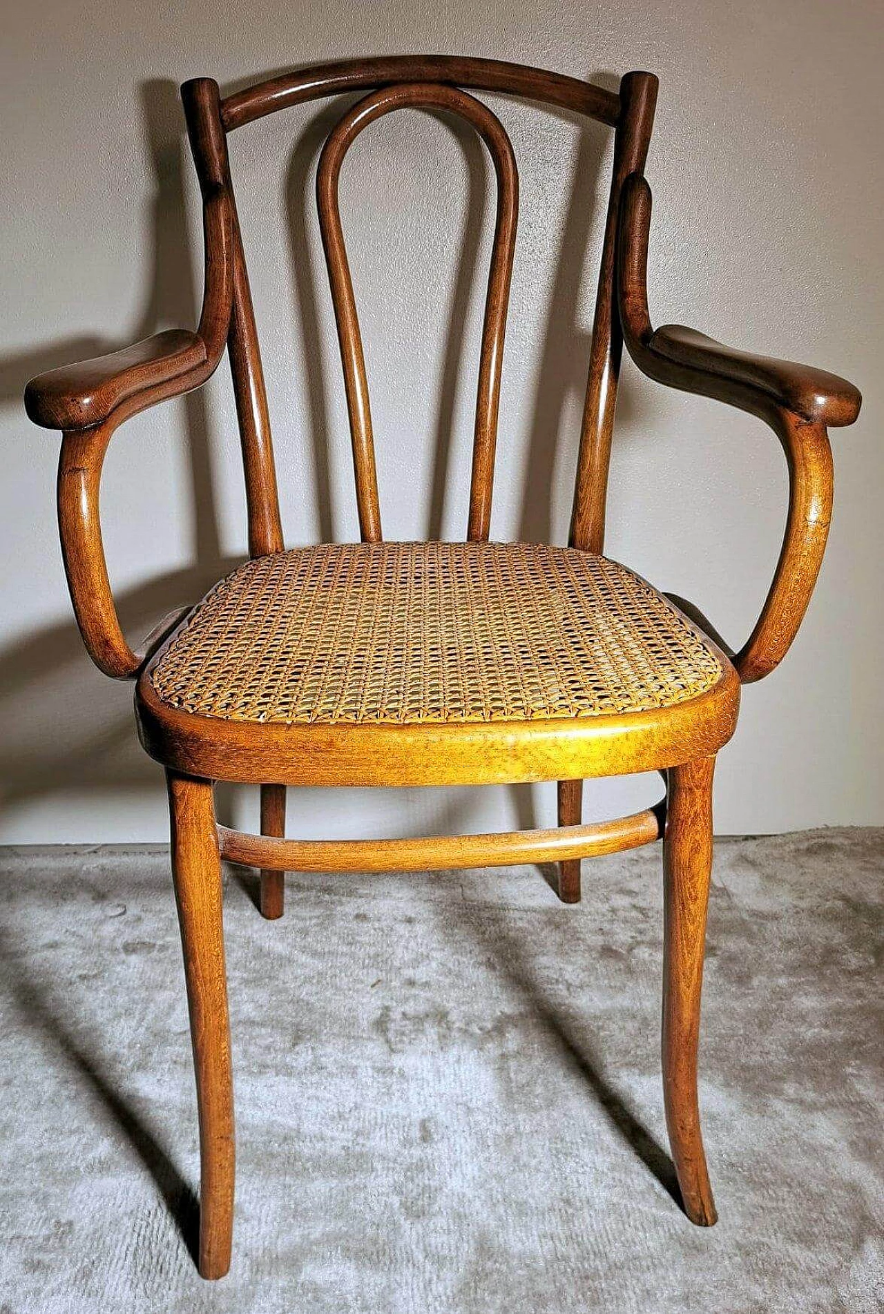 Poltrona 56 in faggio curvato e paglia di Vienna di Thonet, inizio '900 3