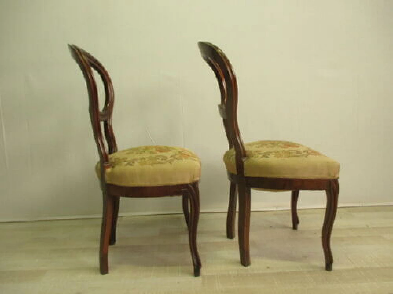 Pair of Louis Philippe chairs in solid walnut, mid-19th century 2